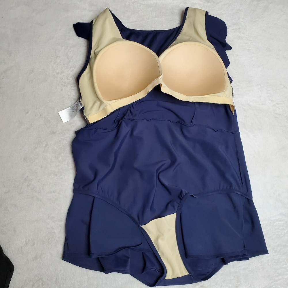 Denim & Co Beach VNeck Wrap Front Ruffle Swimsuit 24W - Picture 8 of 16
